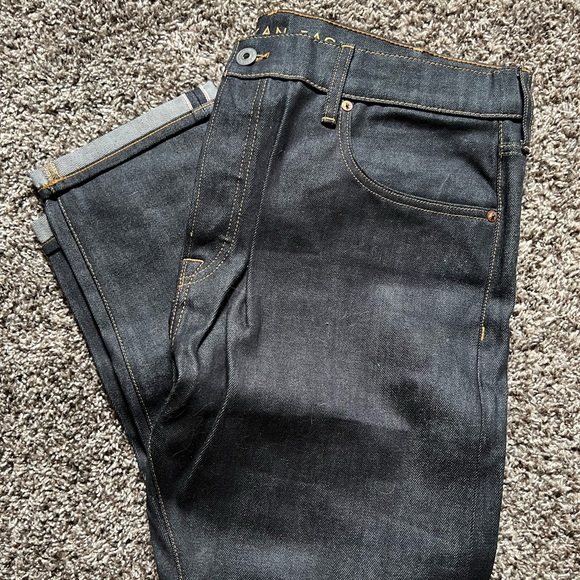 American Eagle Mens Straight Cut Jeans 